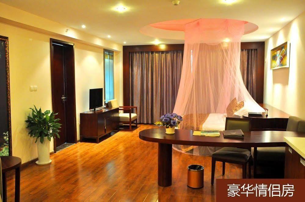 Daweiying Holiday Hotel Chongqing Bagian luar foto